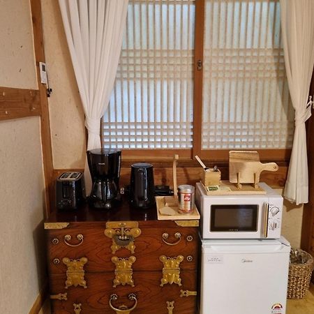 Hanok Gotaek Goeul Jeonju Eksteriør billede