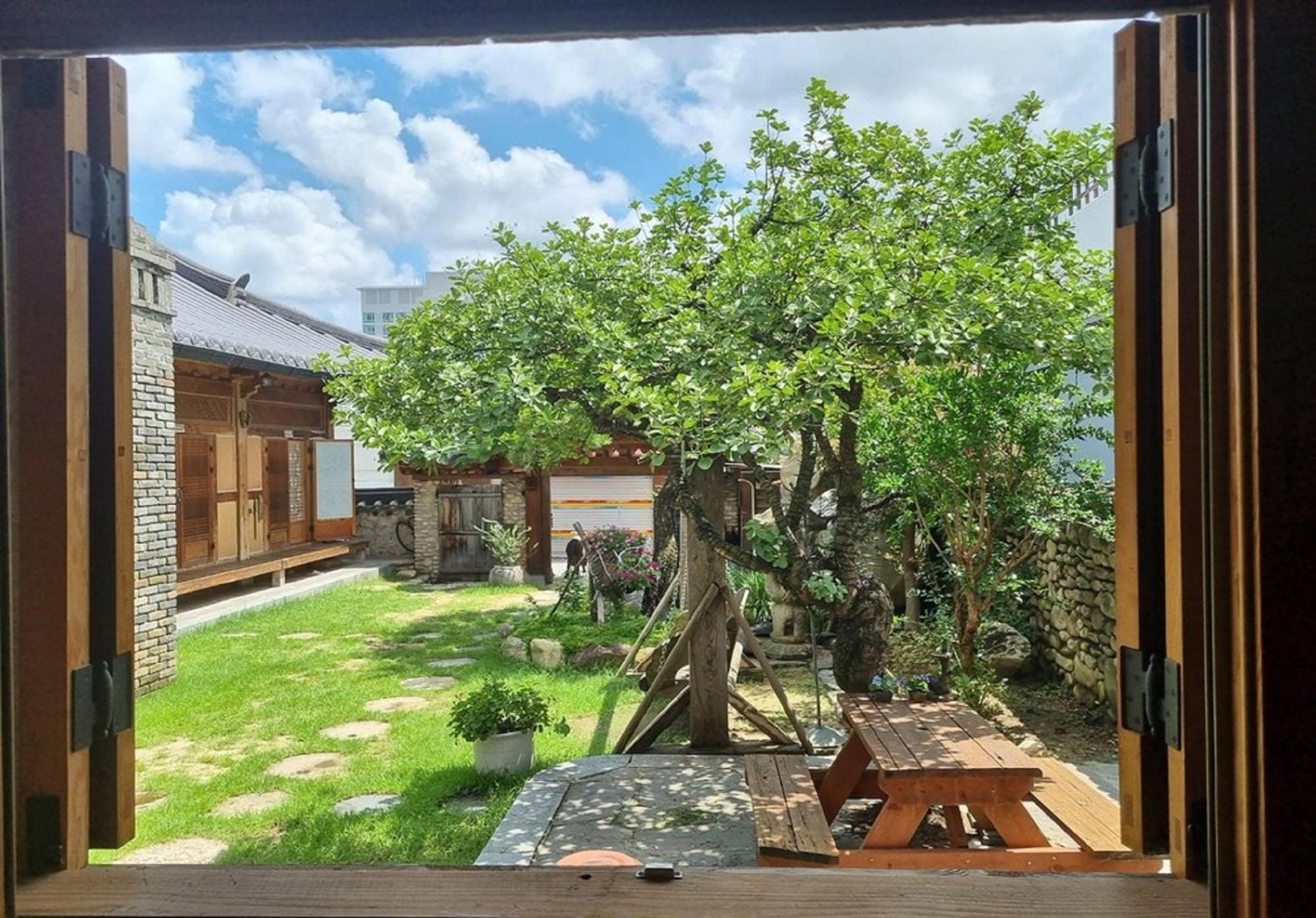 Hanok Gotaek Goeul Jeonju Eksteriør billede