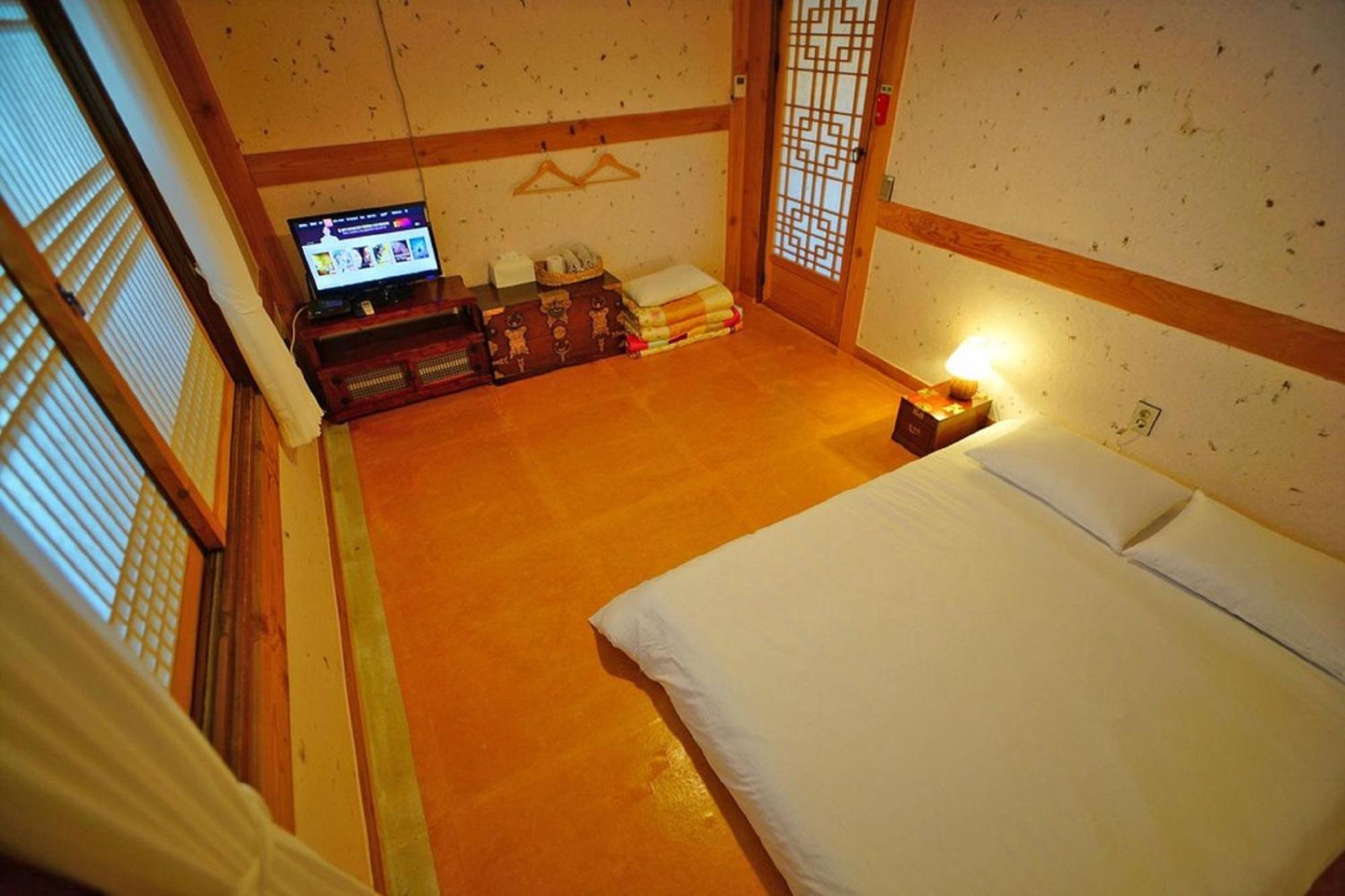 Hanok Gotaek Goeul Jeonju Eksteriør billede