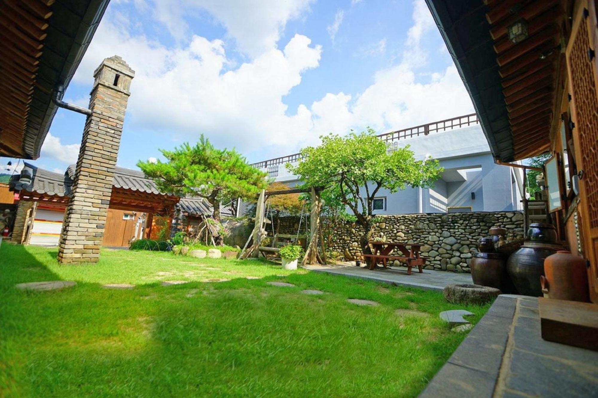 Hanok Gotaek Goeul Jeonju Eksteriør billede