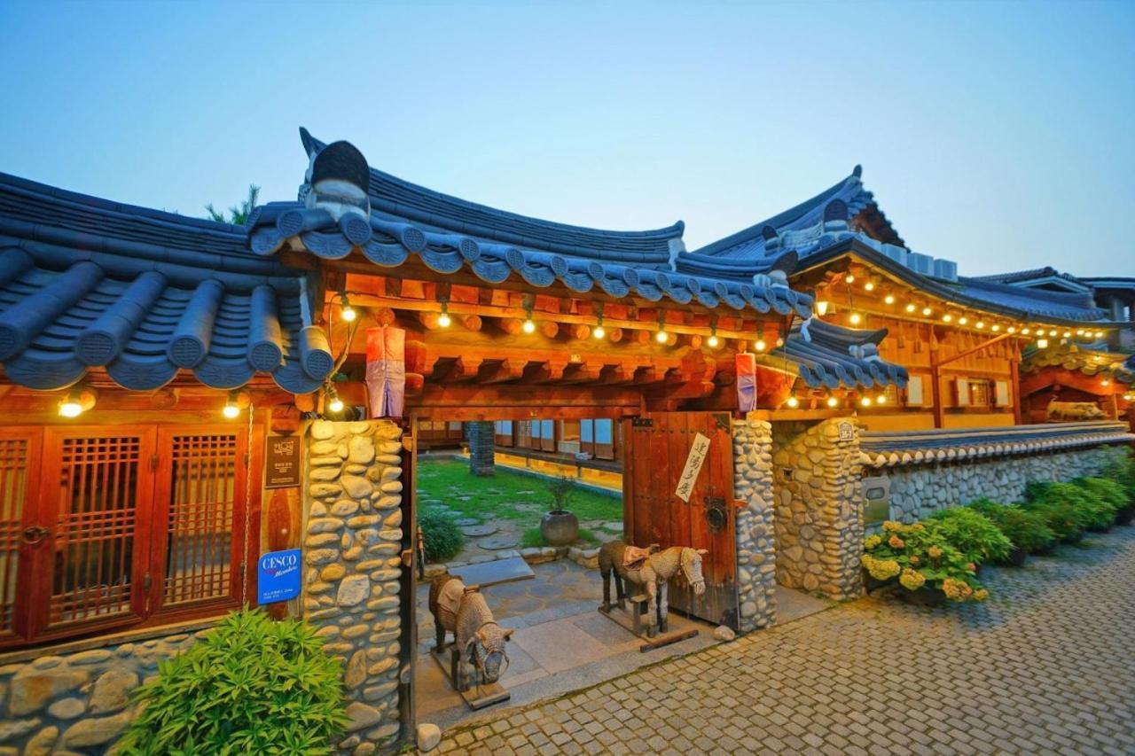 Hanok Gotaek Goeul Jeonju Eksteriør billede